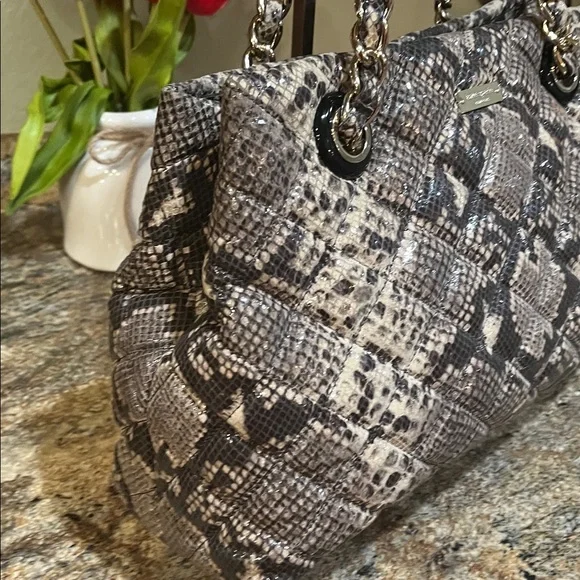 Kate Spade EUC Large Satchel Quilted Snakeskin-Embossed Gold-Tone Hardware - Picture 3 of 11